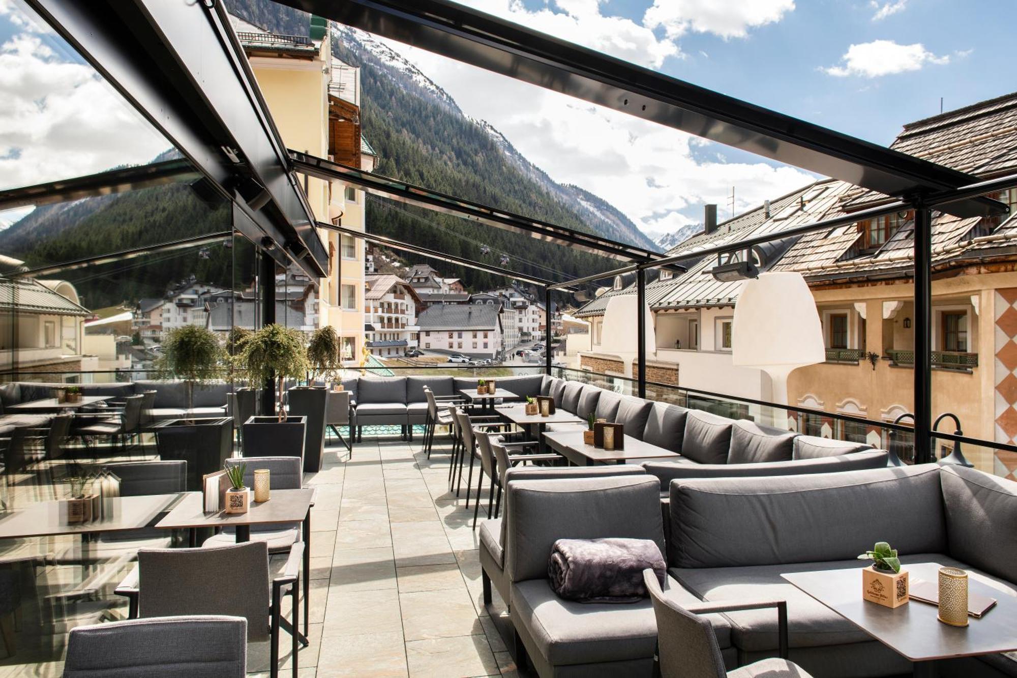 Hotel Goldener Adler - Im Sommer Silvretta Card Premium Inkludiert Ишгъл Екстериор снимка