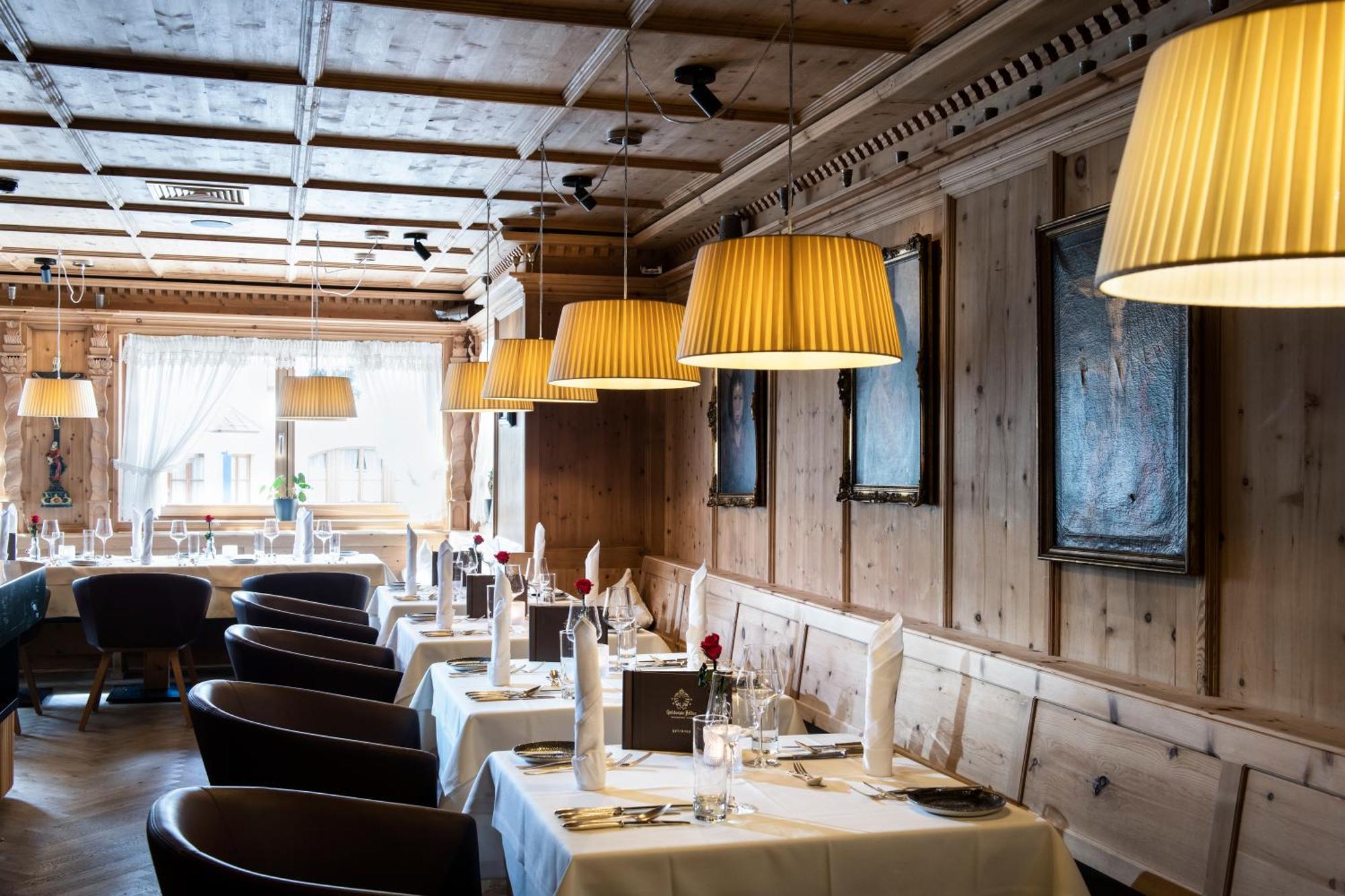 Hotel Goldener Adler - Im Sommer Silvretta Card Premium Inkludiert Ишгъл Екстериор снимка
