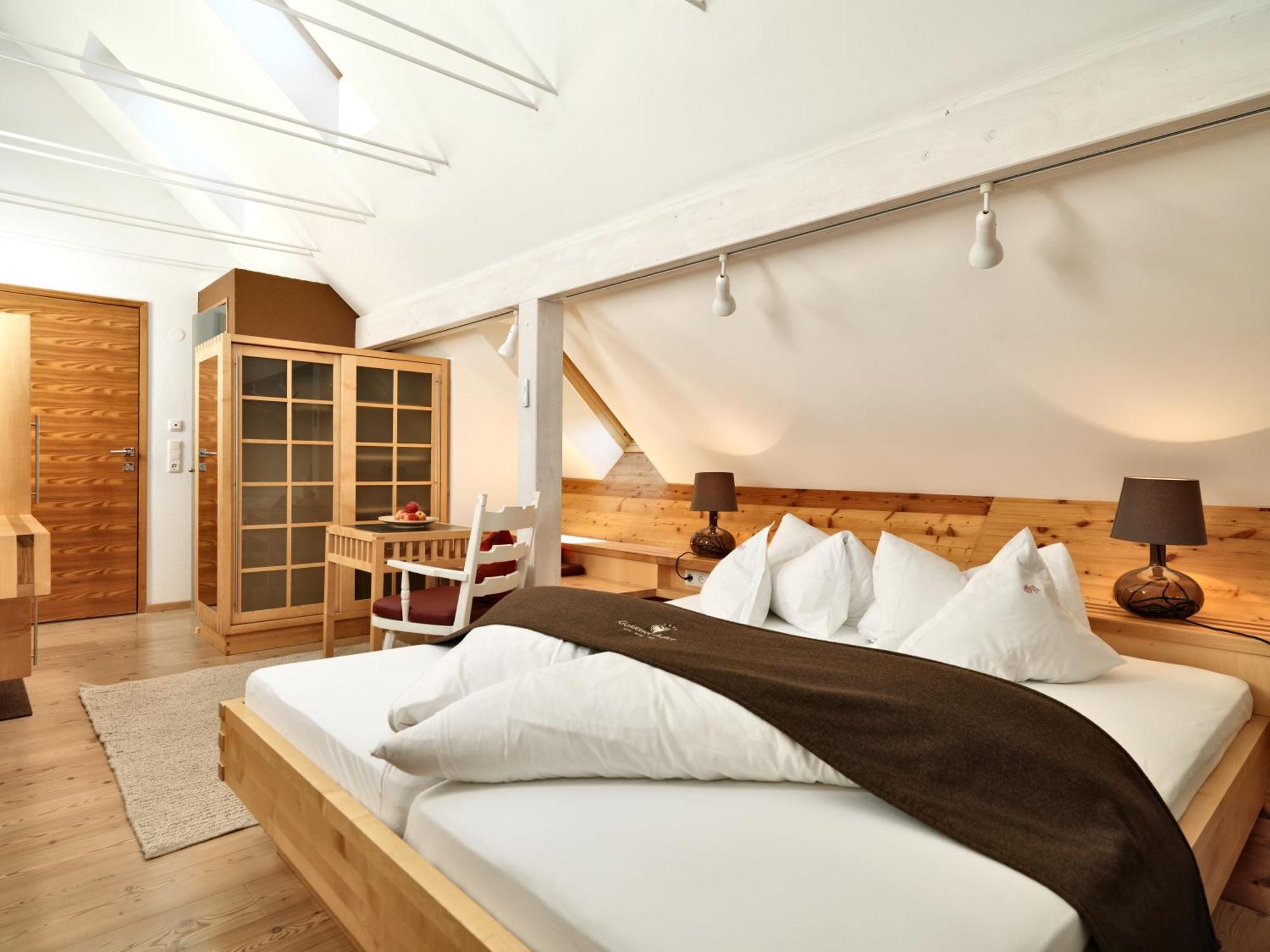 Hotel Goldener Adler - Im Sommer Silvretta Card Premium Inkludiert Ишгъл Екстериор снимка