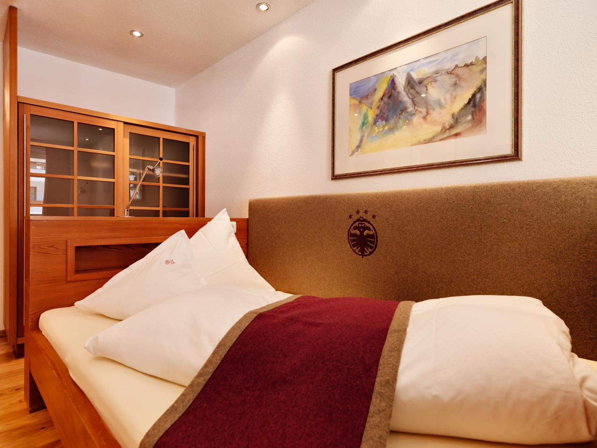 Hotel Goldener Adler - Im Sommer Silvretta Card Premium Inkludiert Ишгъл Екстериор снимка