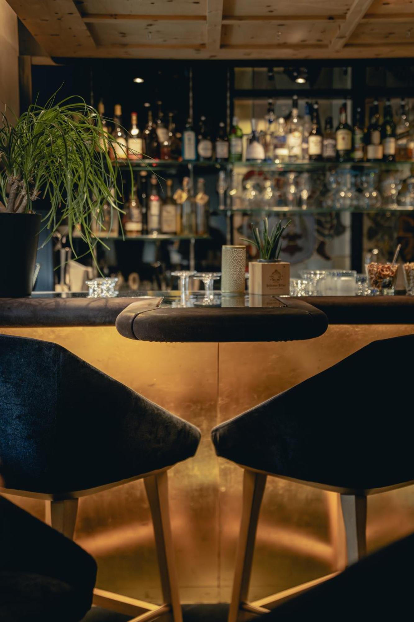 Hotel Goldener Adler - Im Sommer Silvretta Card Premium Inkludiert Ишгъл Екстериор снимка