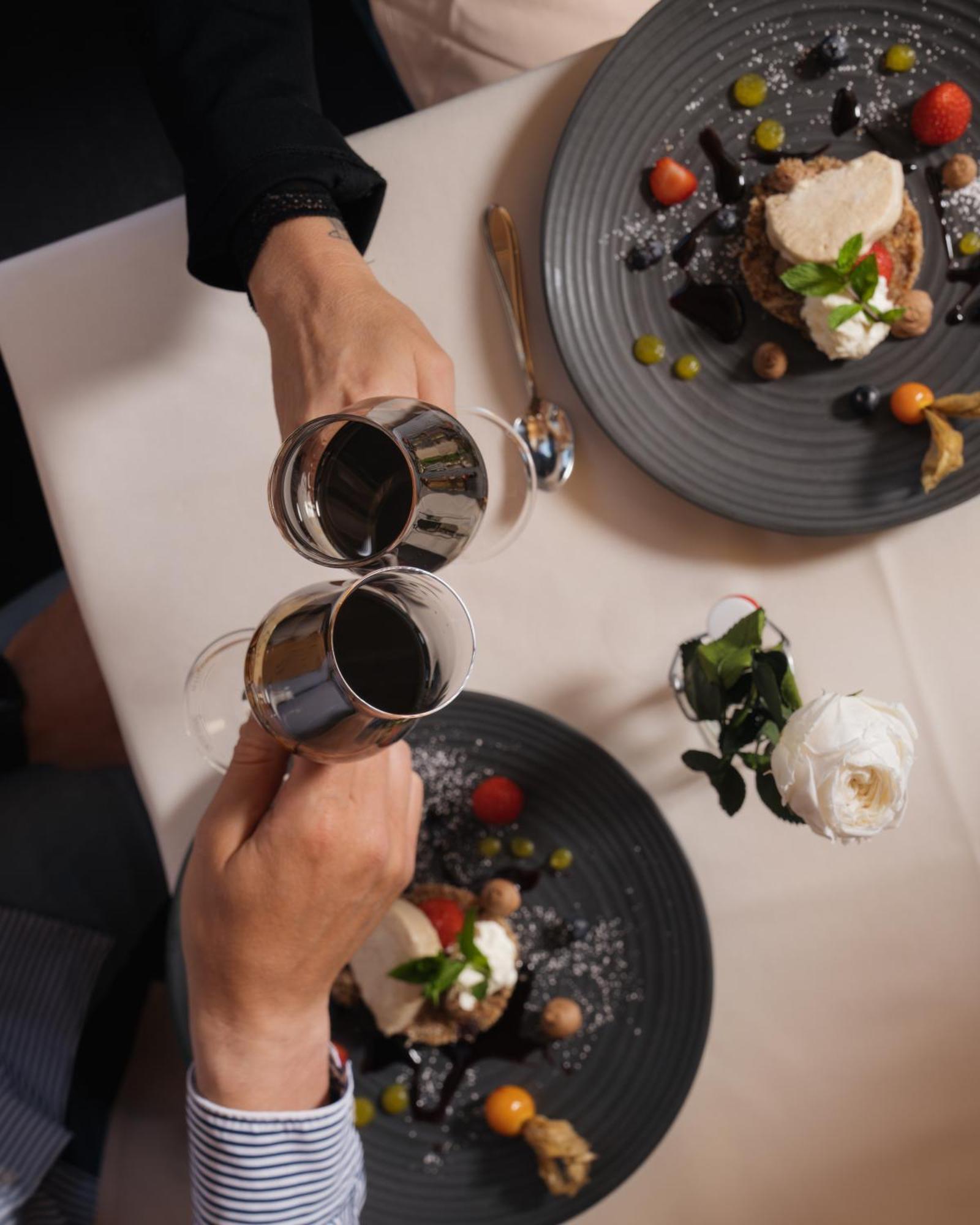 Hotel Goldener Adler - Im Sommer Silvretta Card Premium Inkludiert Ишгъл Екстериор снимка